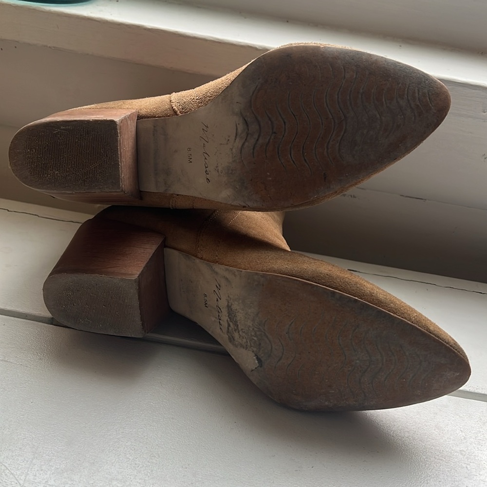 Matisse Tan Suede boots high heel booties brown pointed toe Women’s size 8.5 - Picture 10 of 13
